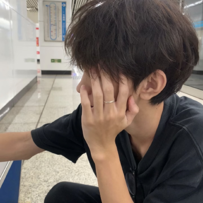 头像丨男头 记忆会褪色但记录不会