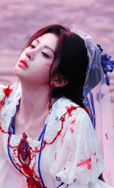 鞠婧祎