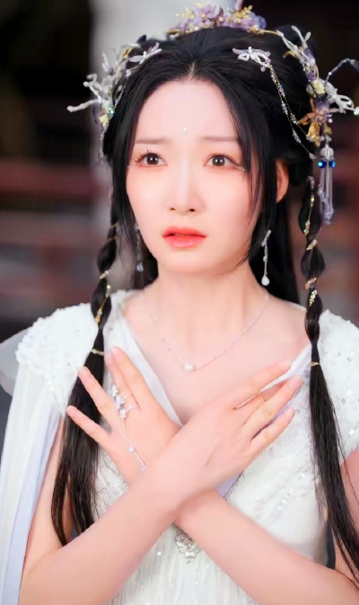 冯艺然