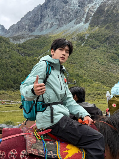 翟潇闻