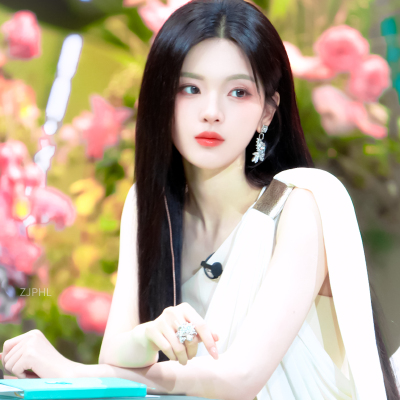 杨超越