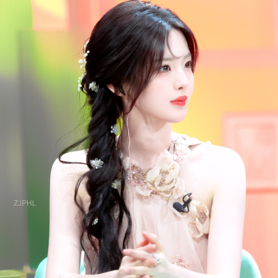 杨超越