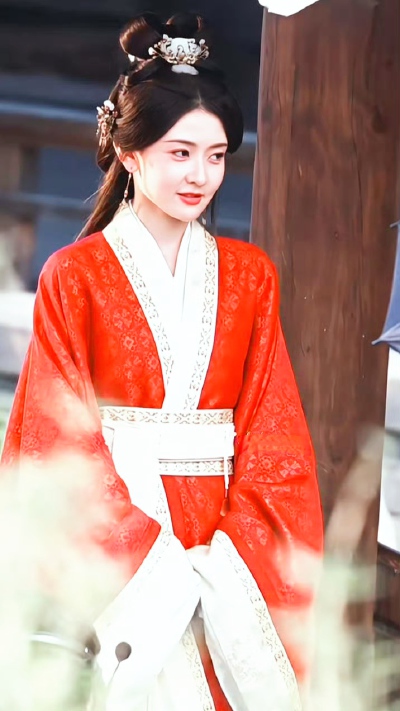 梁洁/刺棠