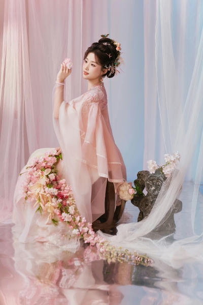 卢昱晓