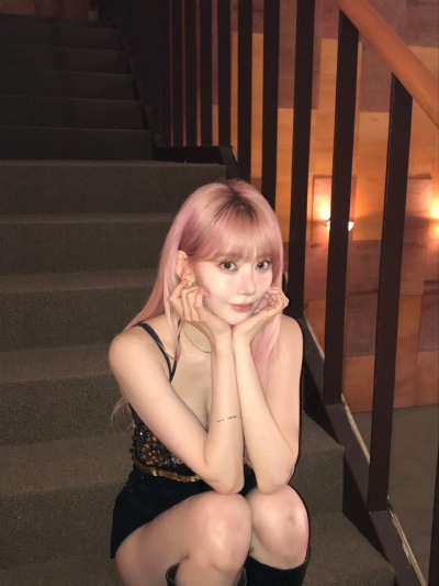 宮脇咲良INS更新
