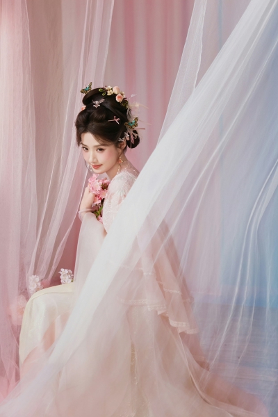 卢昱晓