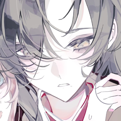 ˃ ˄ ˂̥̥ 