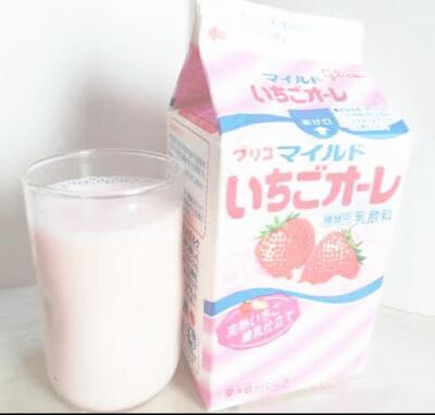可爱萌萌甜品牛奶