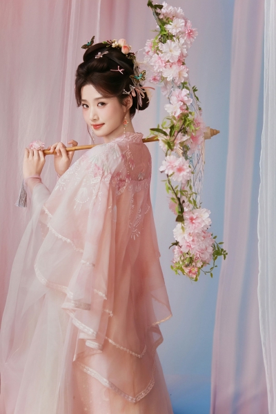 卢昱晓