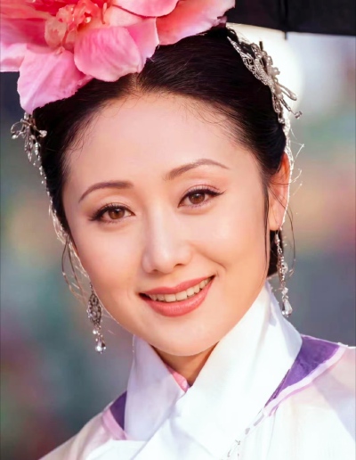 张恒（赛娅公主）刘丹（含香）赵丽娟（令妃）