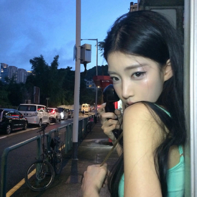 女头