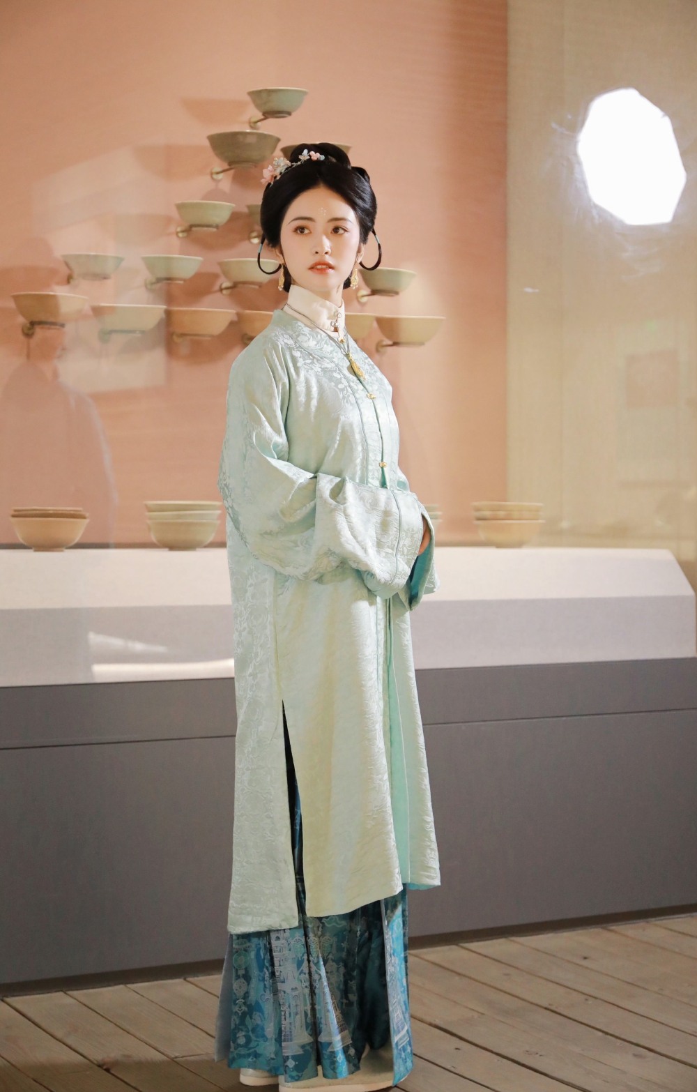 沈月