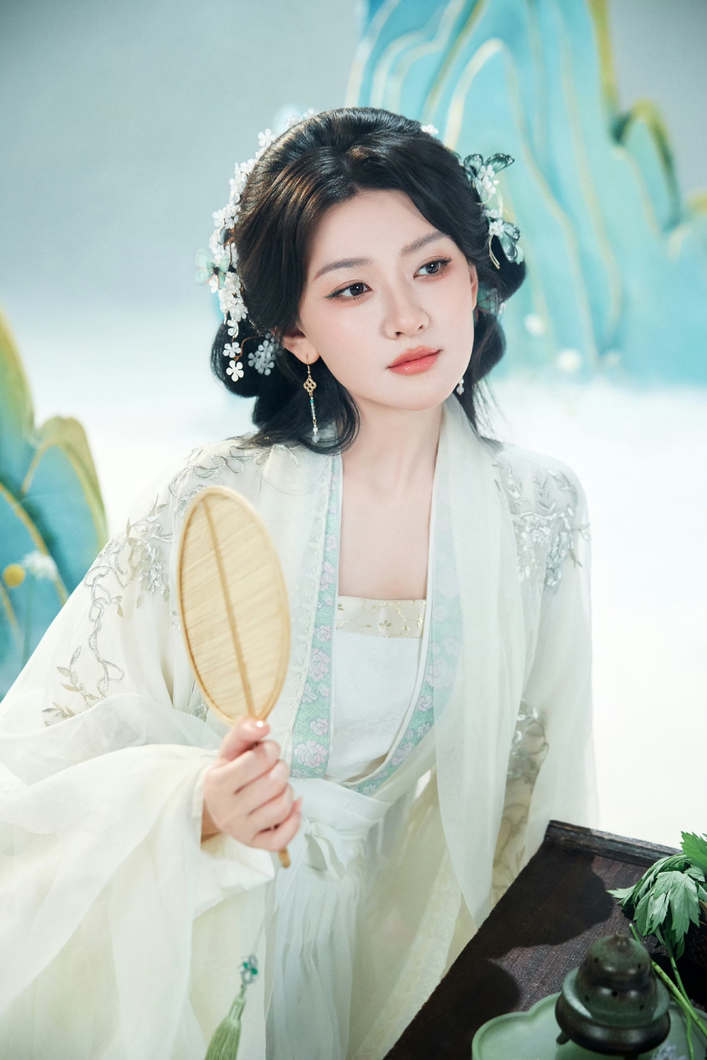 梁洁