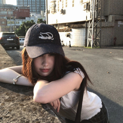 女头