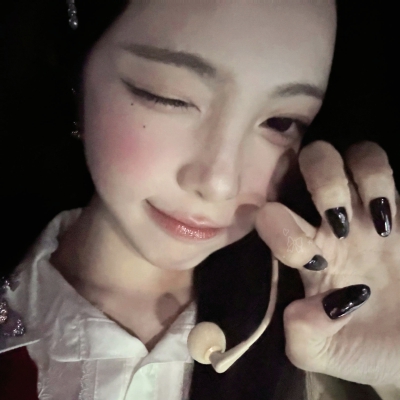除了你以外我无法关注任何事情
记得单收，单收=单图收藏