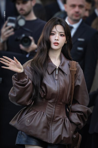 杨超越