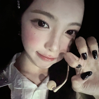 除了你以外我无法关注任何事情
记得单收，单收=单图收藏