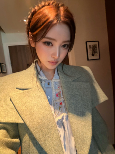 MEOVV anna田中杏奈