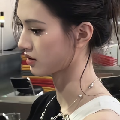 胸口的跳动的温度，是我前行的路标