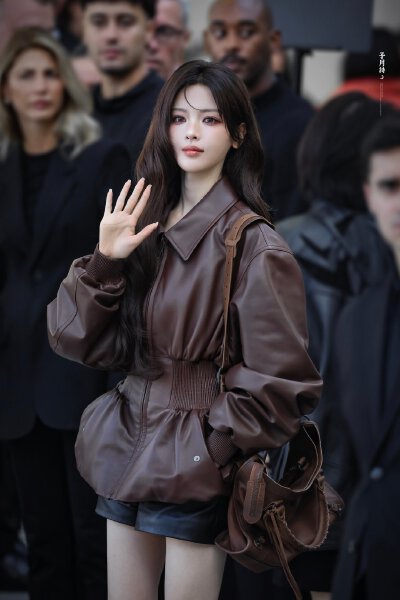 杨超越