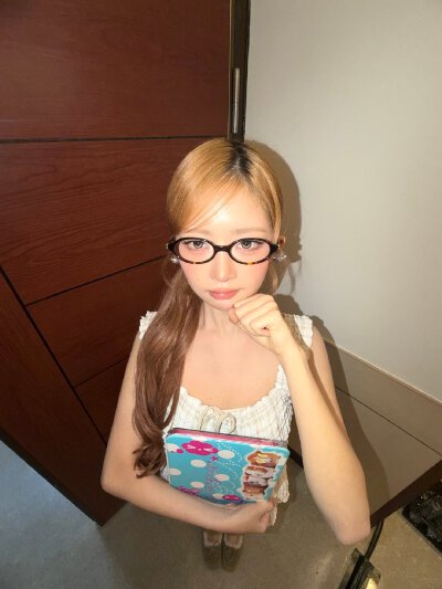 直井怜 rei