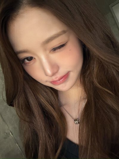 张元英 wonyoung