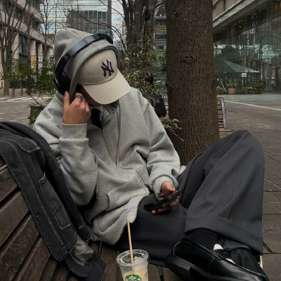头像丨男头 突然累了
