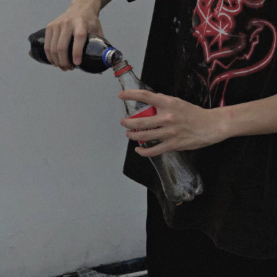 头像丨男头 最后还是回到了原点