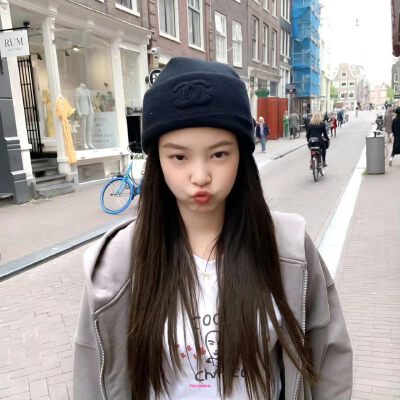女头