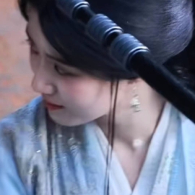 一度春来，一番花褪