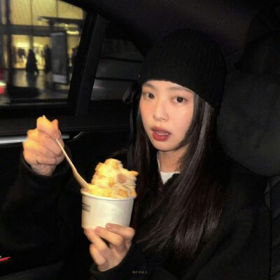 女头