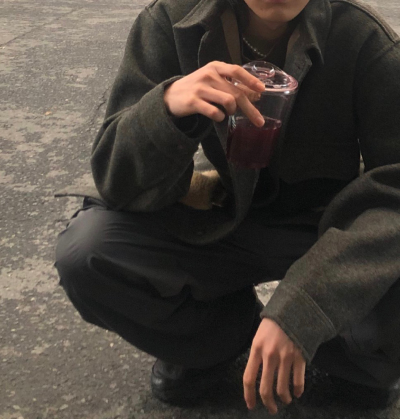 头像丨男头 最后还是回到了原点