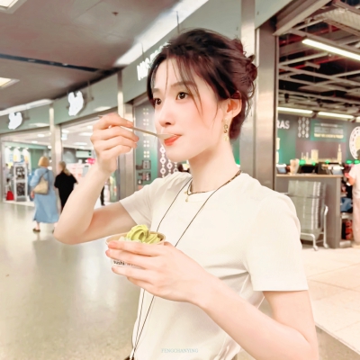 卢昱晓