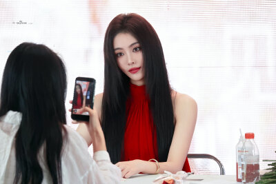 许佳琪