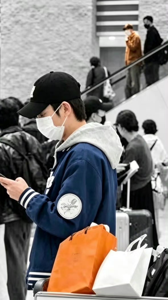 。