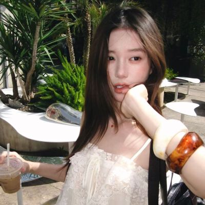 女头