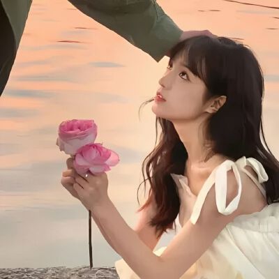 女头