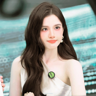 张婧仪