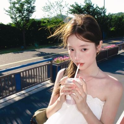 女头