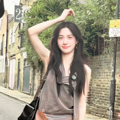 卢昱晓