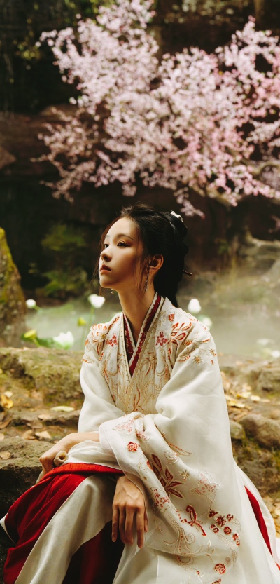 陈都灵