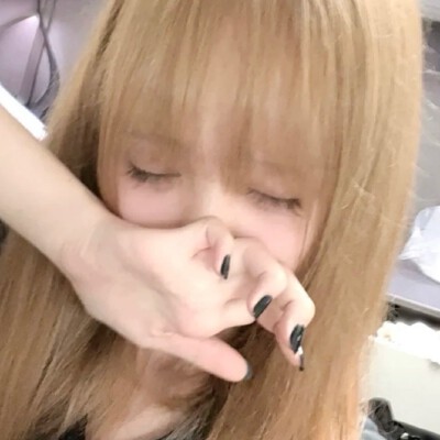 来个妹子，不要女的