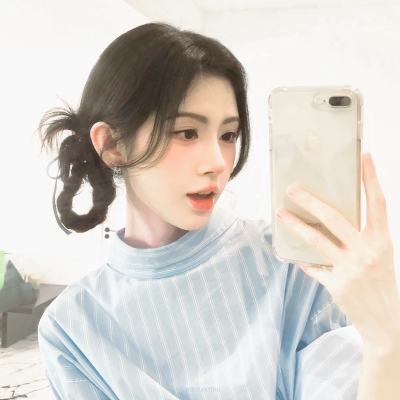 鞠婧祎