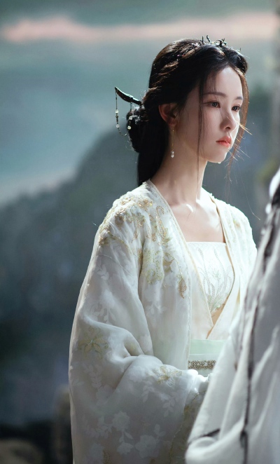 陈都灵