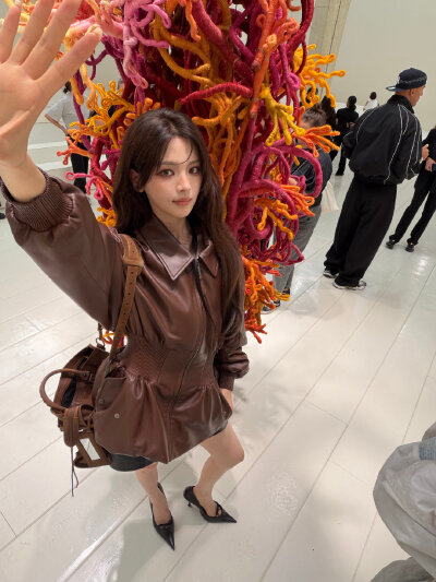 杨超越