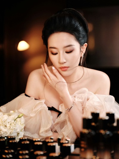 刘亦菲