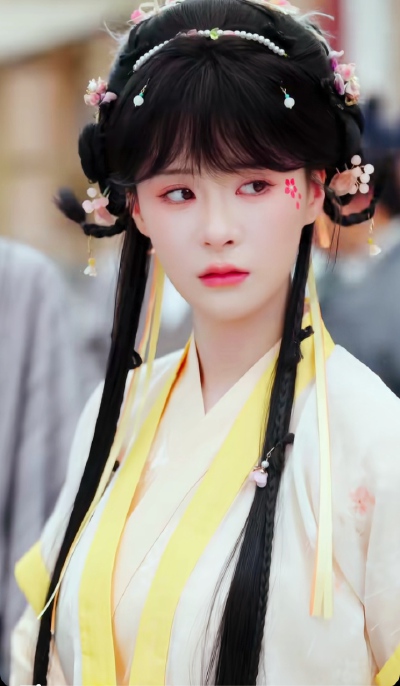 孟娜