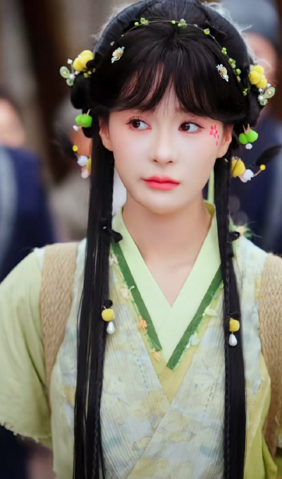 孟娜
