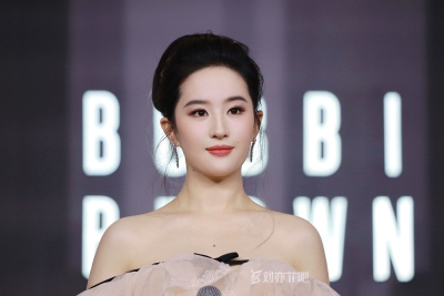 刘亦菲 × BobbiBrown 上海 典藏之夜
刘亦菲芭比波朗全球品牌代言人2026.10.9
