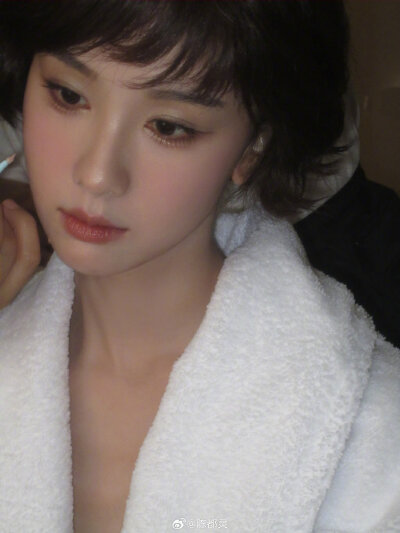 陈都灵